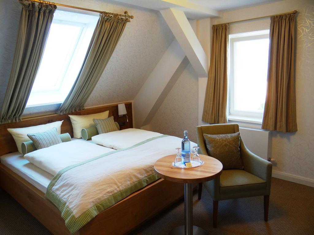 Hotel Und Restaurant Am Peenetal Liepen  Δωμάτιο φωτογραφία