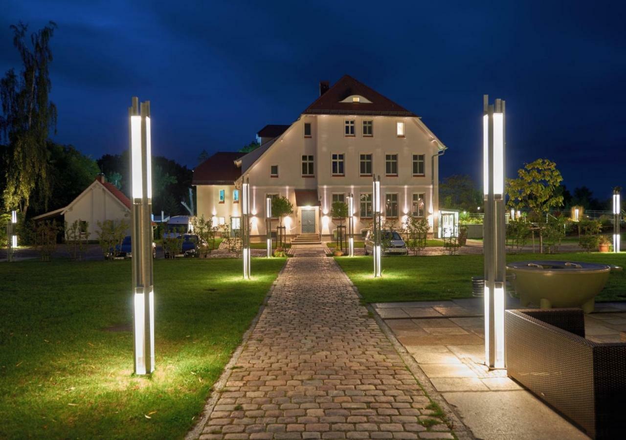 Hotel Und Restaurant Am Peenetal Liepen  Εξωτερικό φωτογραφία